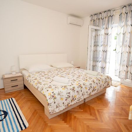 Apartmani Vidusin Novalja Exteriör bild