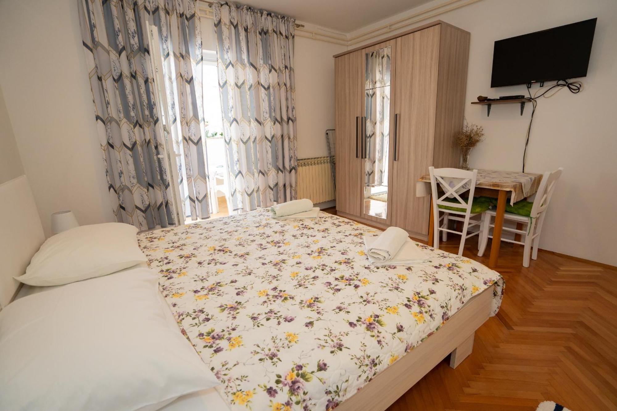 Apartmani Vidusin Novalja Exteriör bild